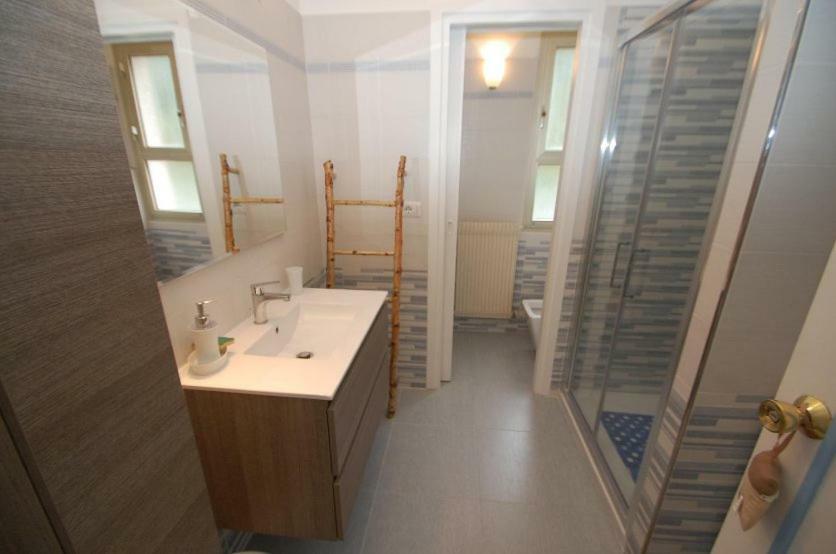 Les Miradors Apartment ม็องตง ภายนอก รูปภาพ